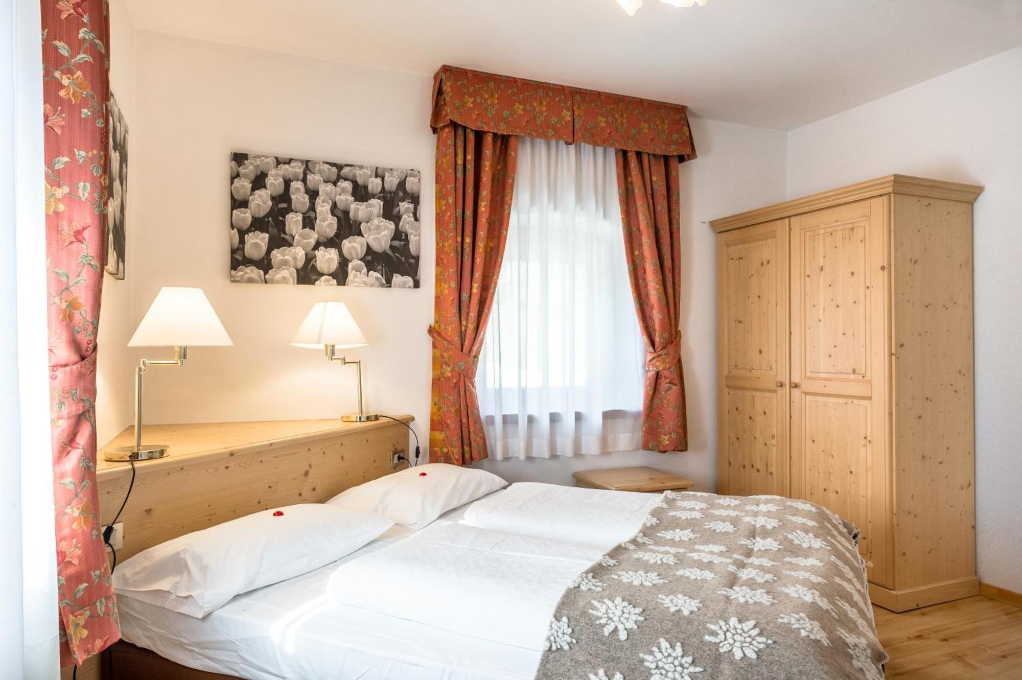 Hotel Pordoi Passo Pordoi Vegetarian Hotel Canazei Quarto foto